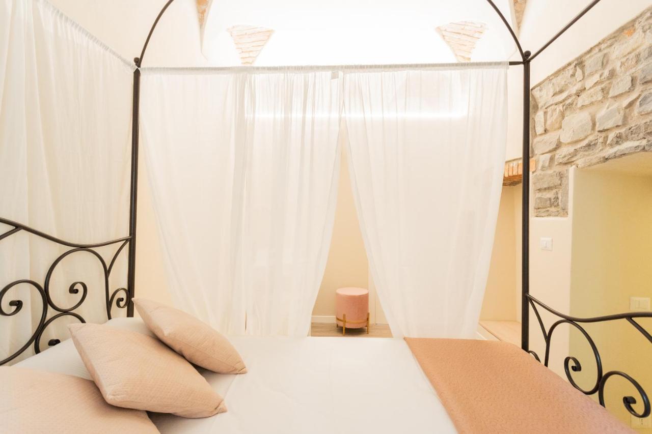 Romantic Escape City Centre With Jacuzzi & Parking By Rent All Côme Esterno foto